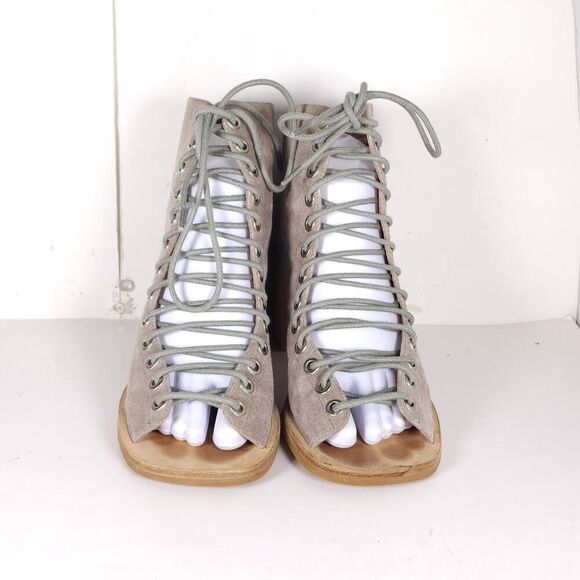 Jeffrey Campbell Women's Cors US7,5 Taupe Suede Square Toe Lace-up Ankle Booties - Picture 3 of 16